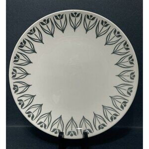Tulip Time Plates By Klowles Kalla Design USA White With Grey Gray Tulip Design